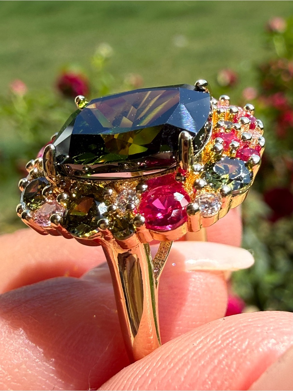 Gold Vintage Ring with Olive Green Center and Pink Accent Stones